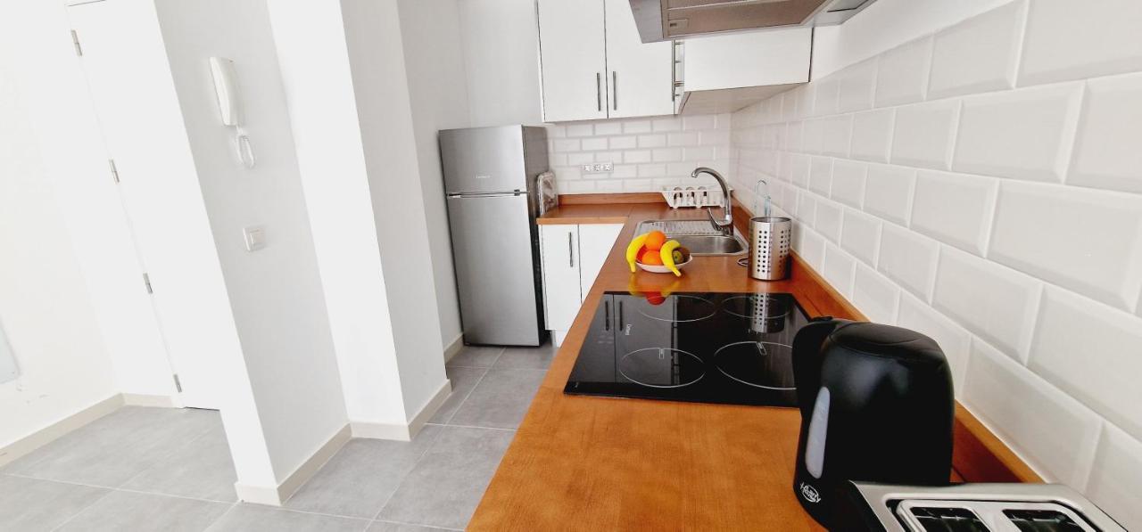 Apartamentos Playa San Juan & Wifi Free Guia de Isora  Exterior photo